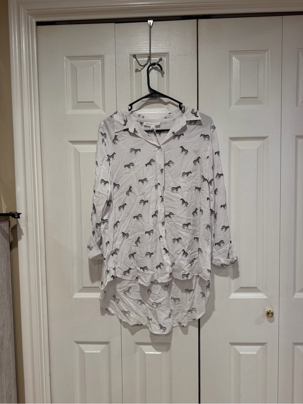 Jane and Delancey White Button-Down Shirt with Black Horse Print